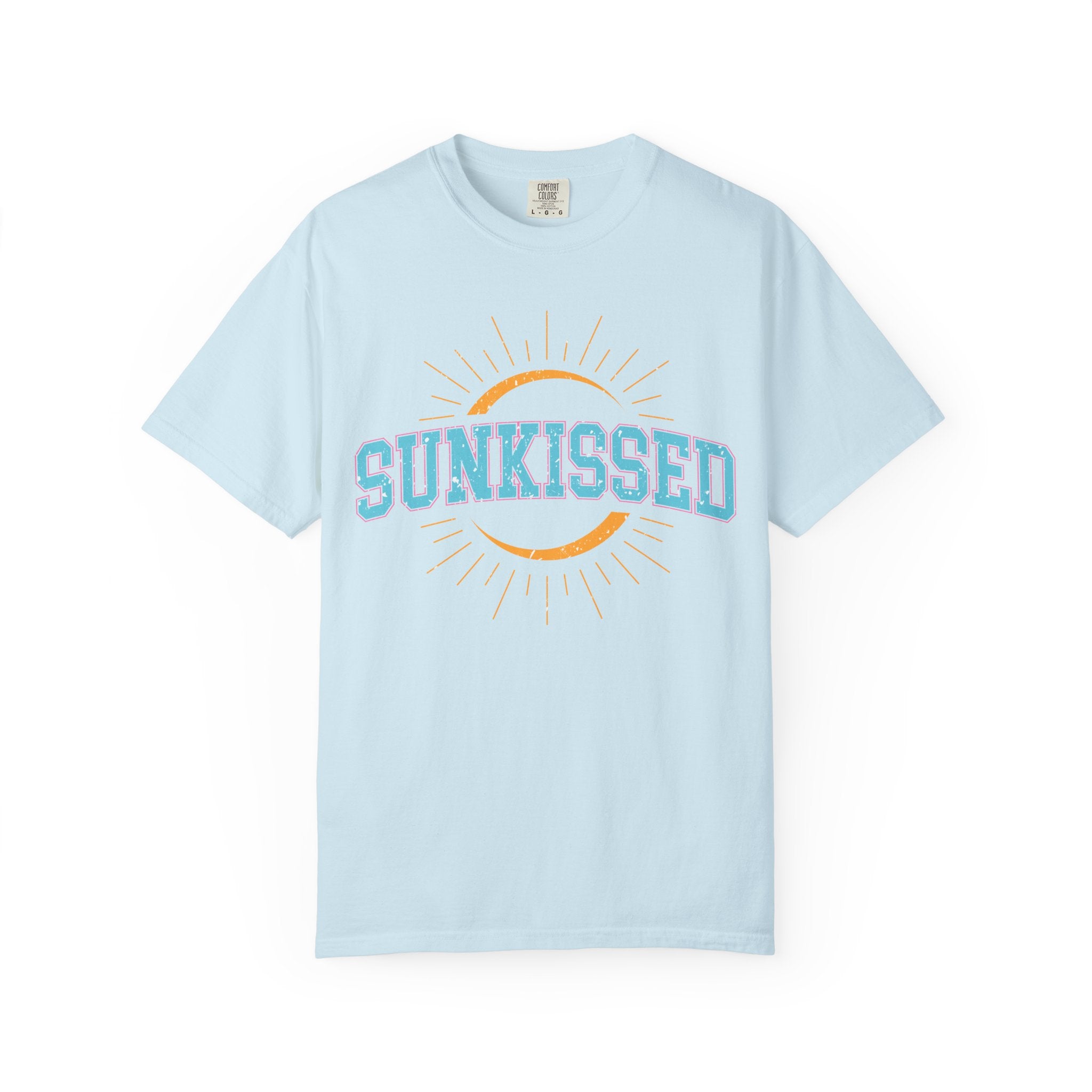 Sunkissed Beach Shirt, Comfort Colors Tshirt, Retro Tee, Vintage Beach Top, Summer Vibes T-shirt, Coastal Vacation Apparel, Sun Tank Top