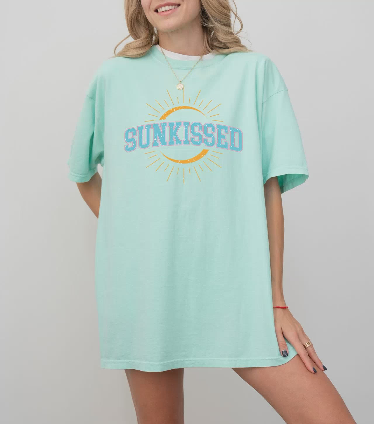 Sunkissed Beach Shirt, Comfort Colors Tshirt, Retro Tee, Vintage Beach Top, Summer Vibes T-shirt, Coastal Vacation Apparel, Sun Tank Top